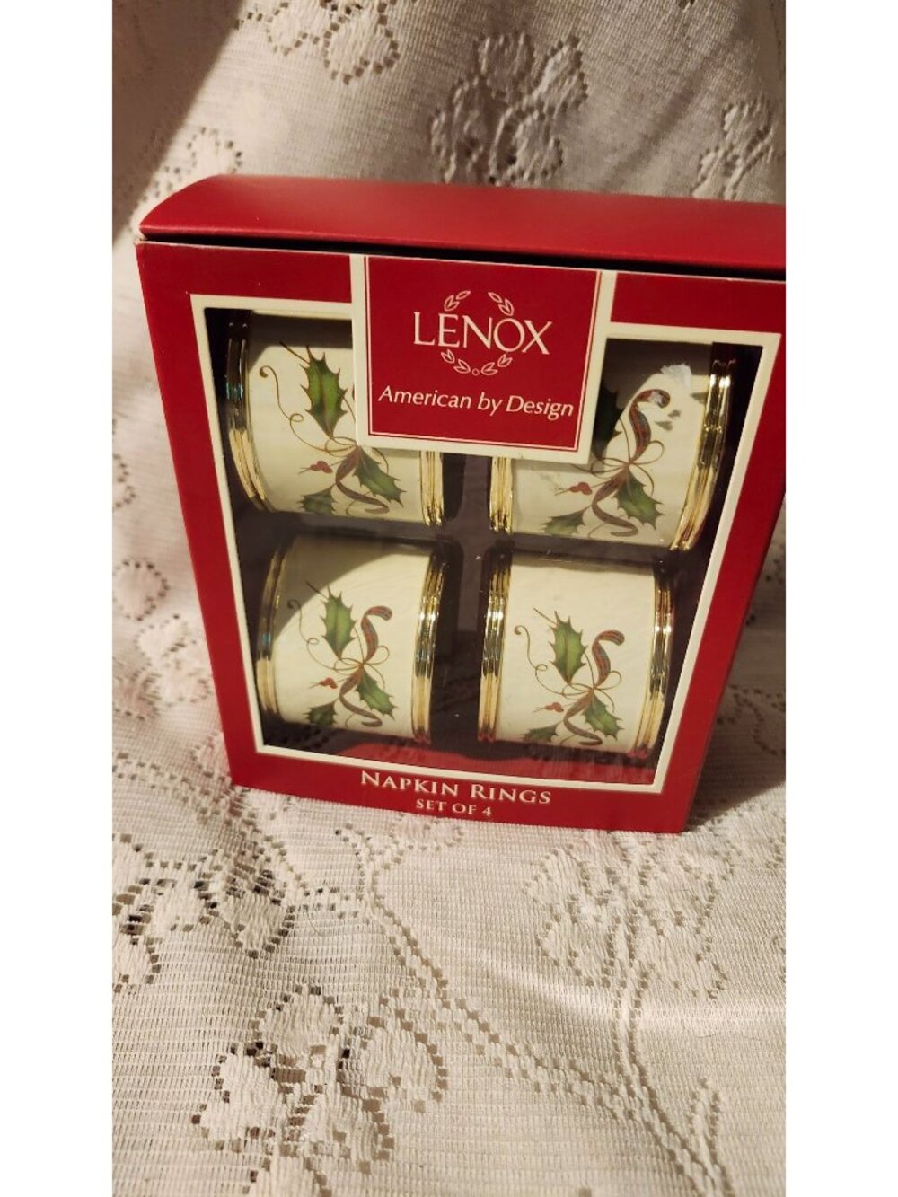 Lenox Holiday Nouveau Napkin Rings Set Of 4 Gold-Trimmed Porcelain
